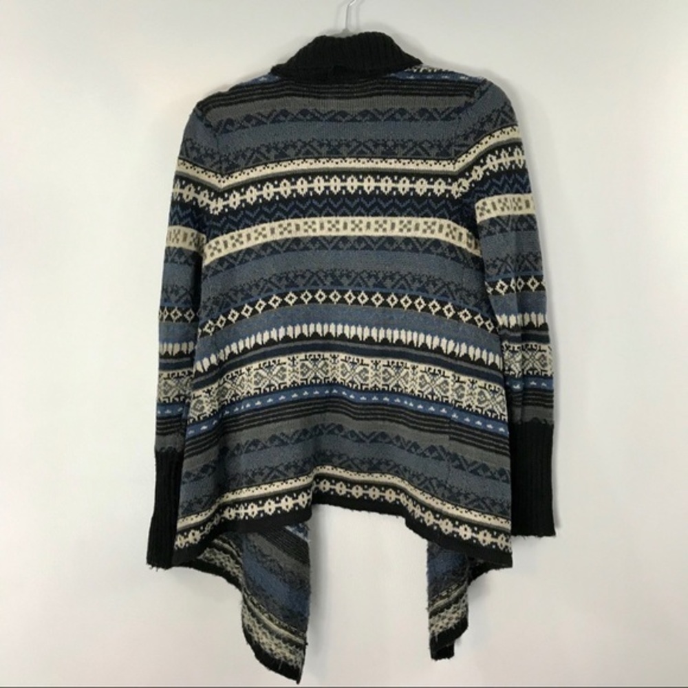 Fair Isle Cardigan - Picture 10 of 14